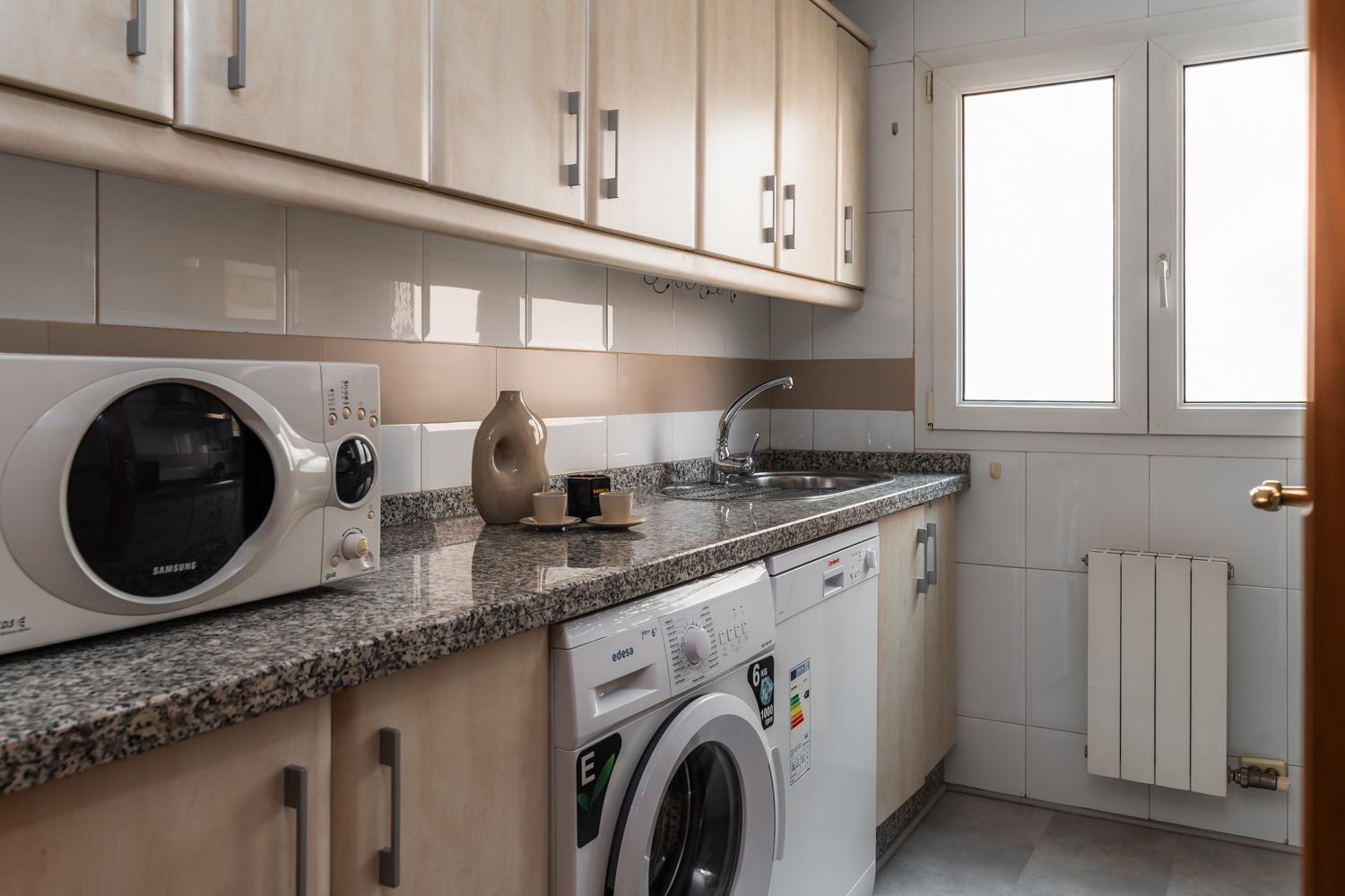 Tuguest Station With Parking Apartamento Granada Exterior foto